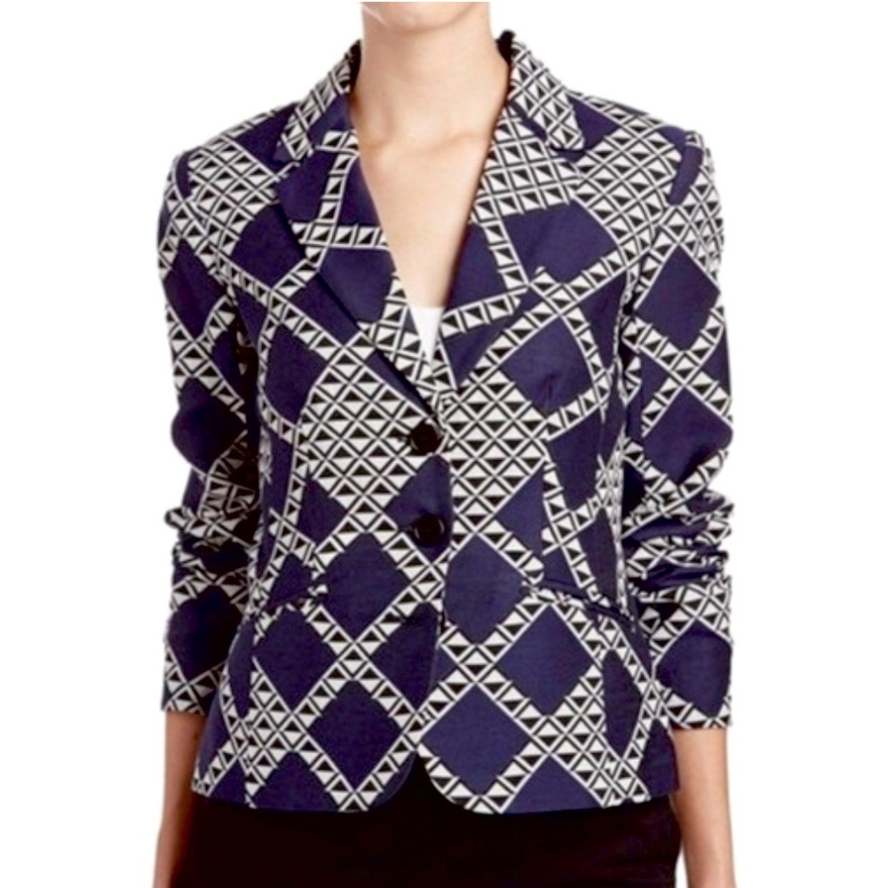 NWT TRINA TURK ABSTRACT NAVY BLAZER IN SIZE 10